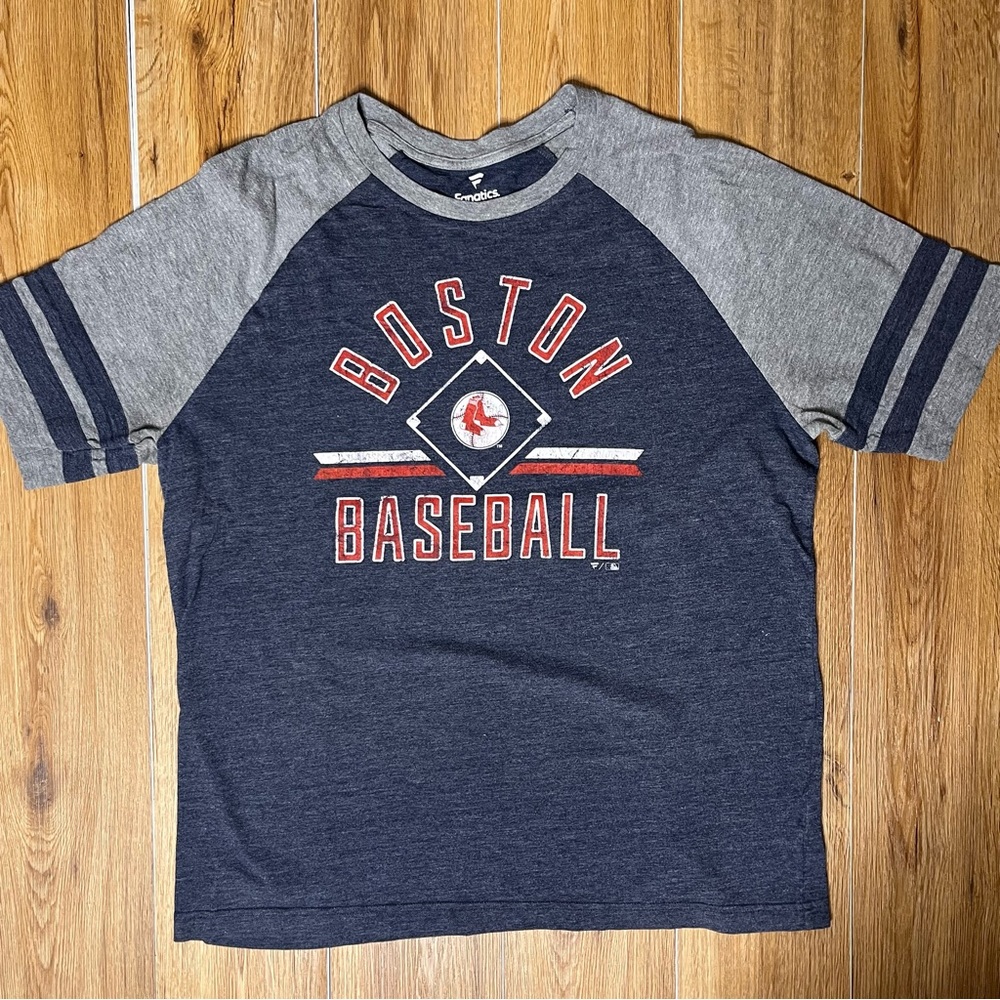 Boston Red Sox Fanatics Baseball Striped Sleeves XL Light Material